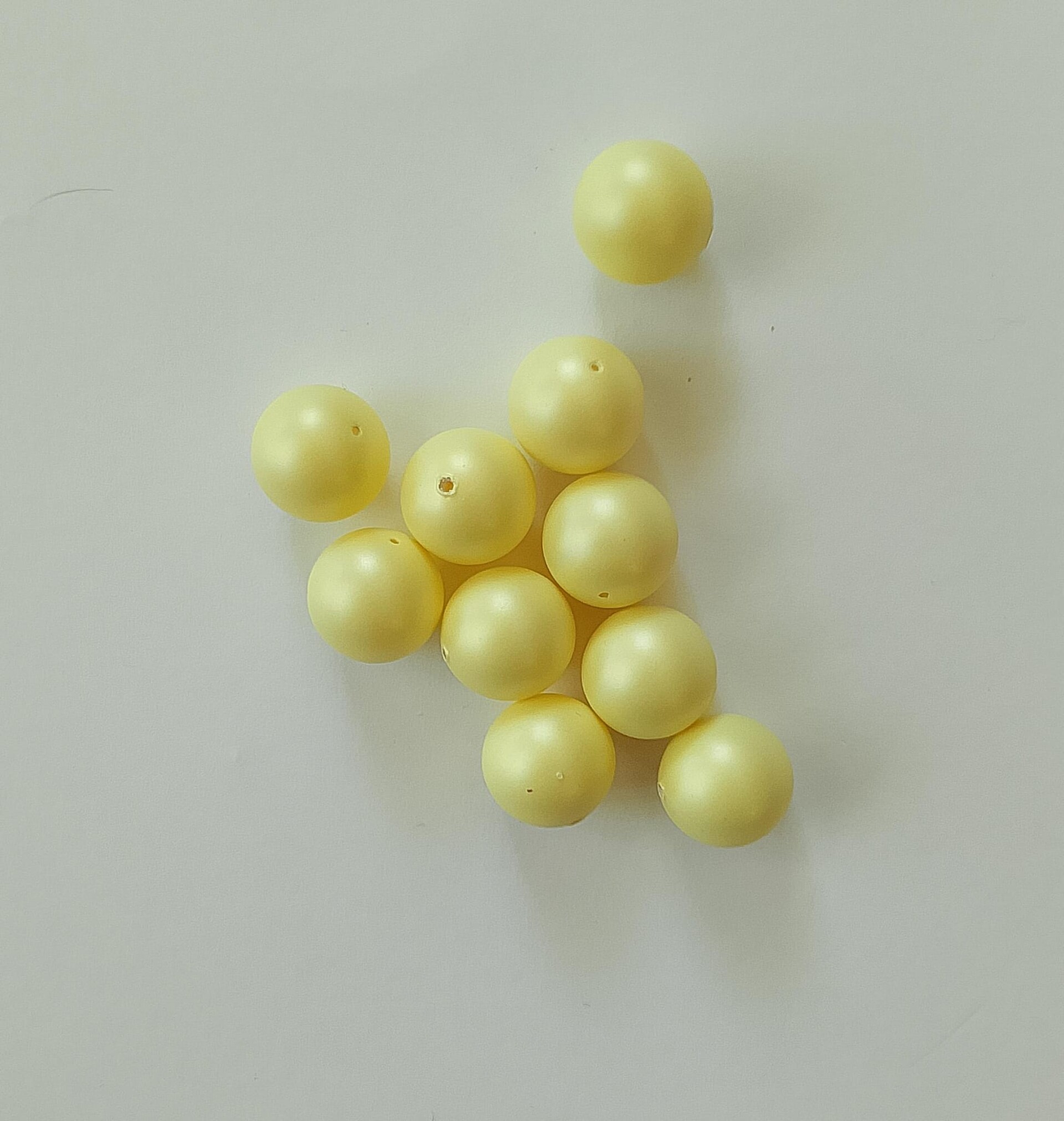 perle swarovski 5810 crystal pastel yellow pearl busta da 30 pezzi 6mm