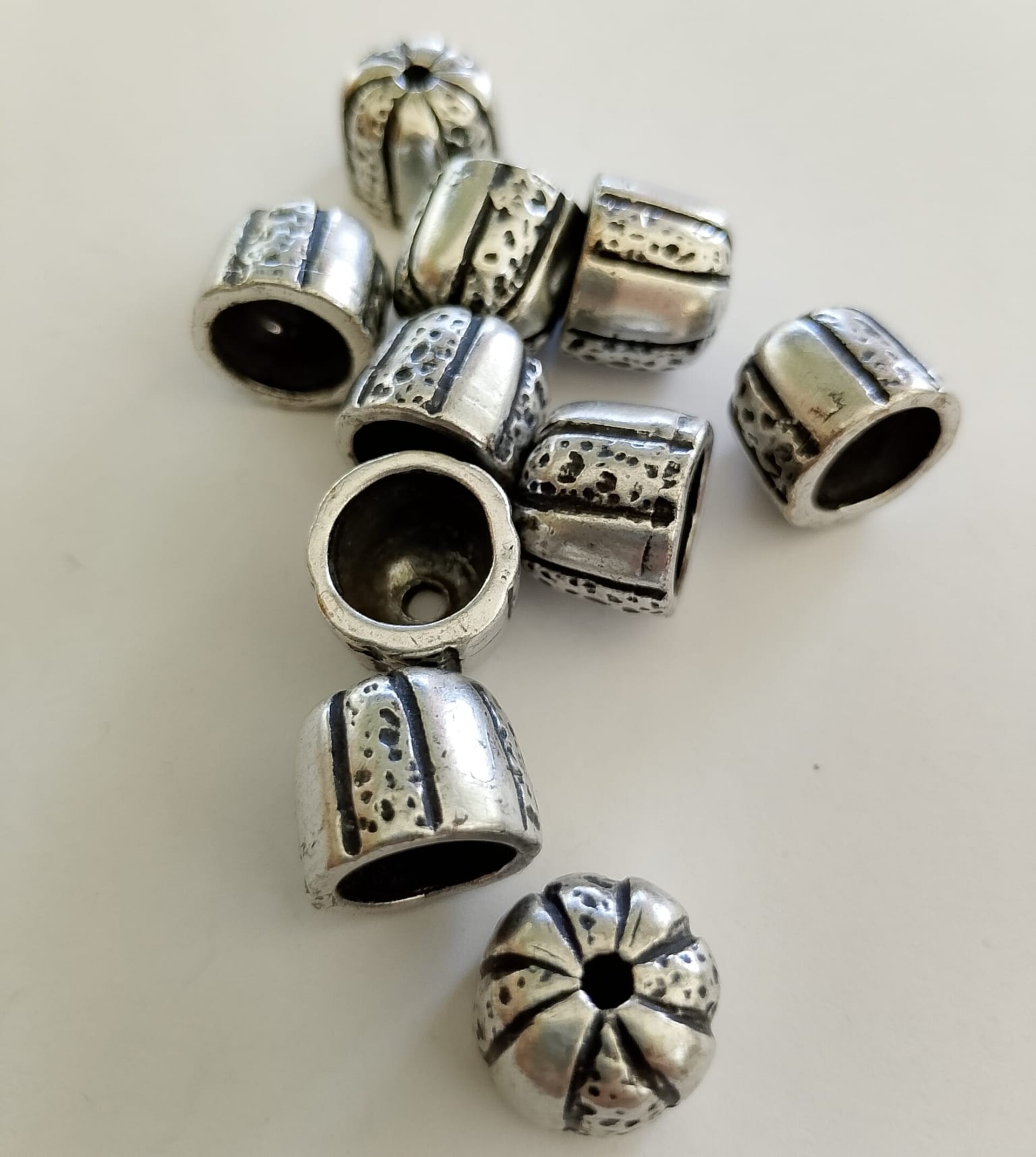 Coppetta forata argento diametro 12mm Free Bigiotteria busta da 10pezzi