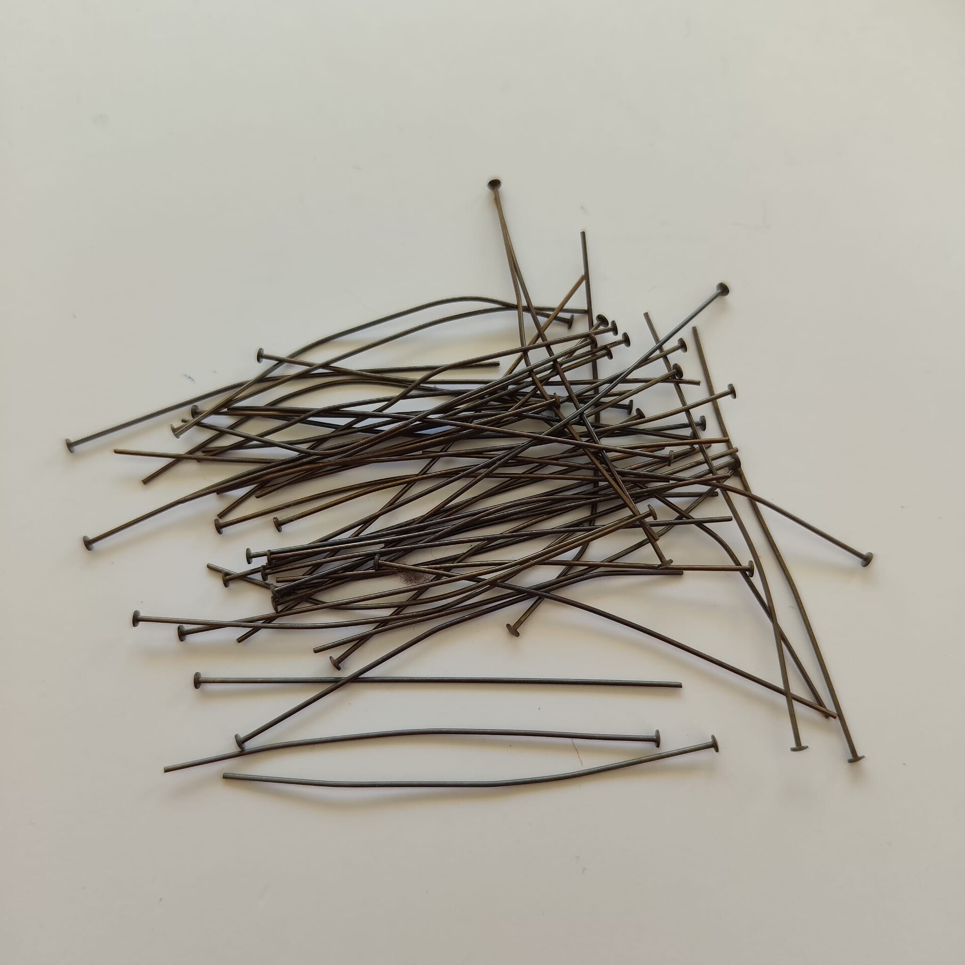 Chiodino testa piatta  colore ottone mm7 menoni busta da 50 pezzi