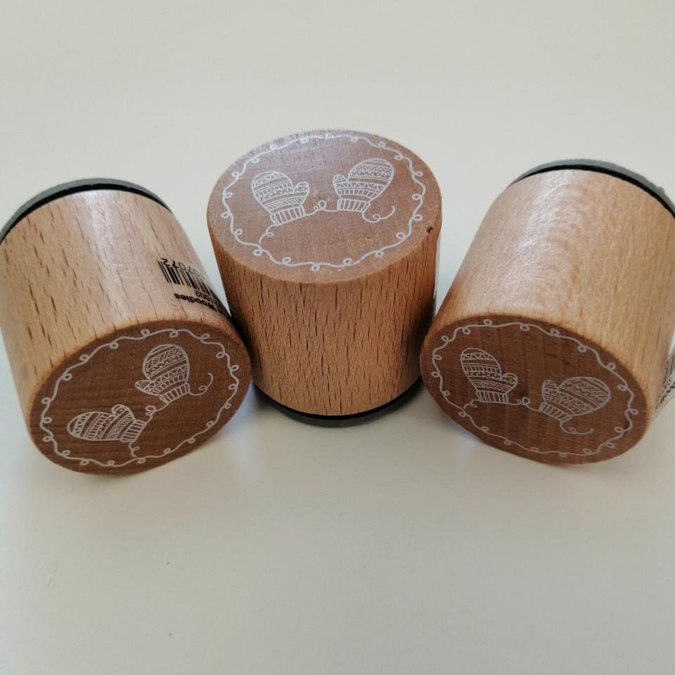 Guanti  Timbro Woodies diametro 3cm