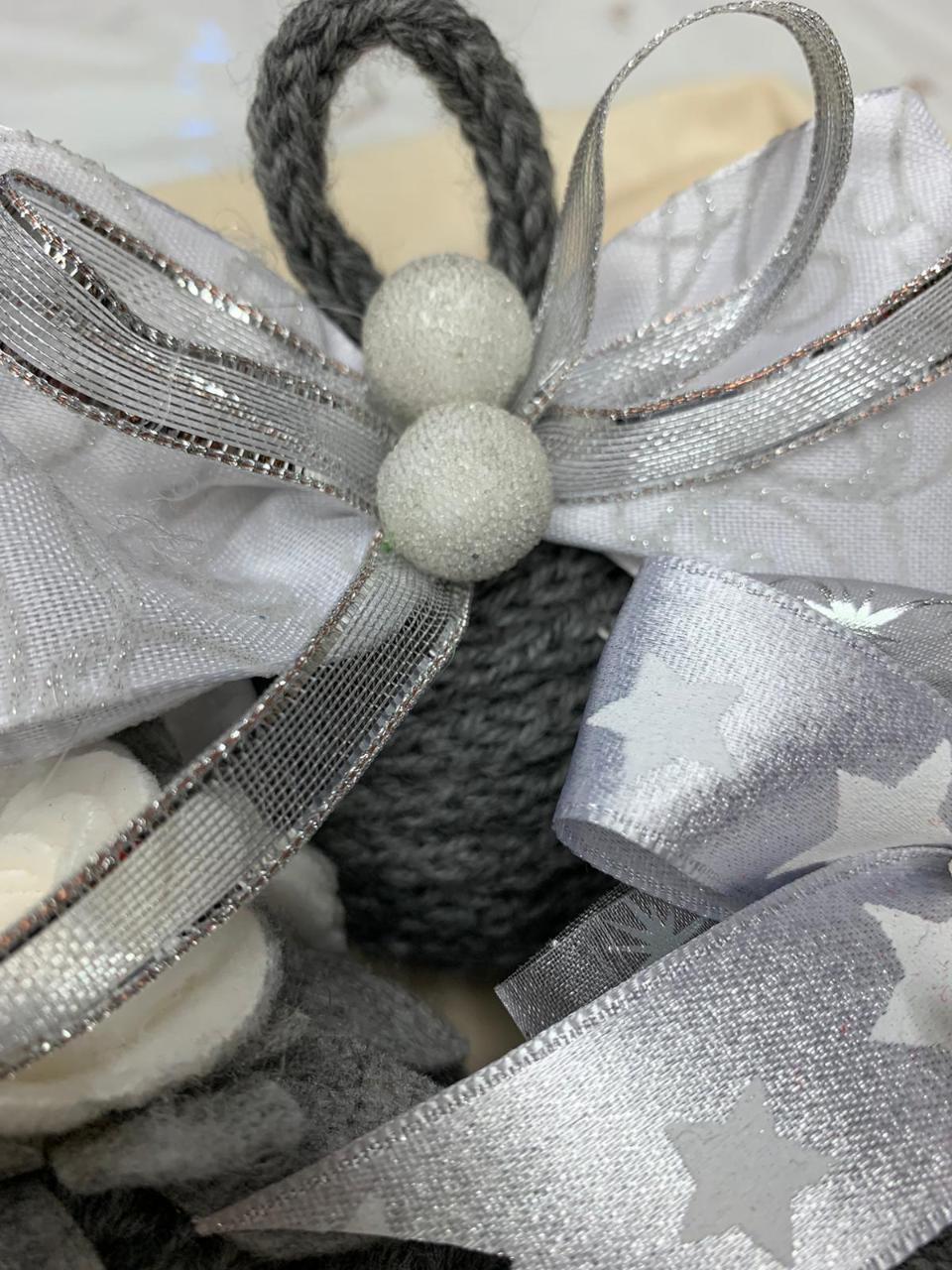 Set n° 3 Palle di Natale  arti e grafica in lana con fiocchi decorati