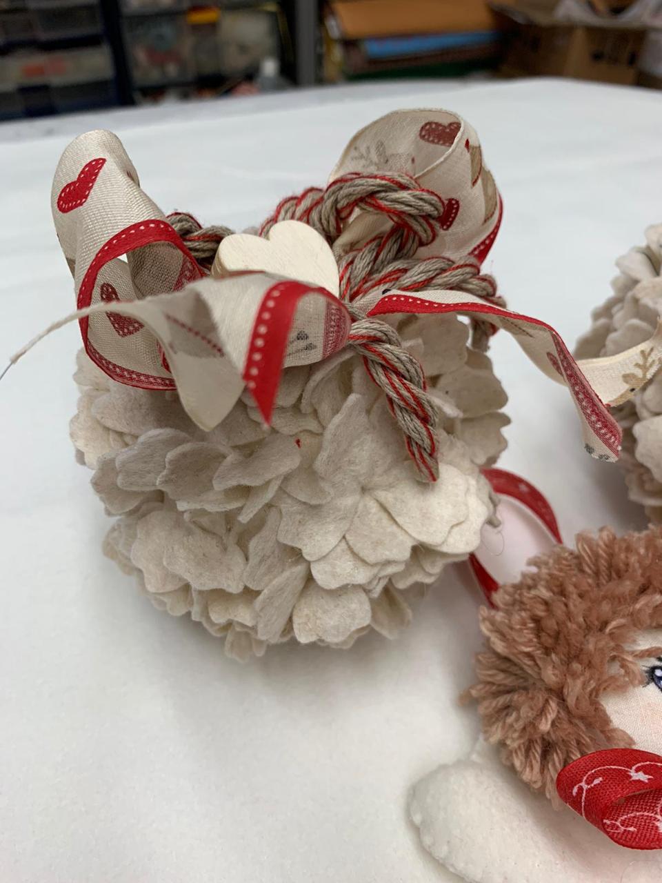 Set Palle di Natale ed un Angelo Arti e Grafica con fiocchi decorati e feltro