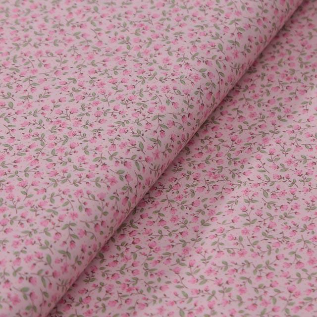 Stoffa in cotone rosa con fiori rosa  e foglioline verdi stafil altezza 110 cm x  50cm