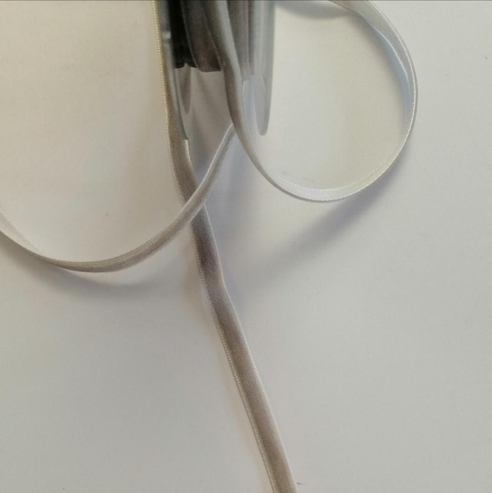nastro velluto grigio goldina 7 mm x 1 metro