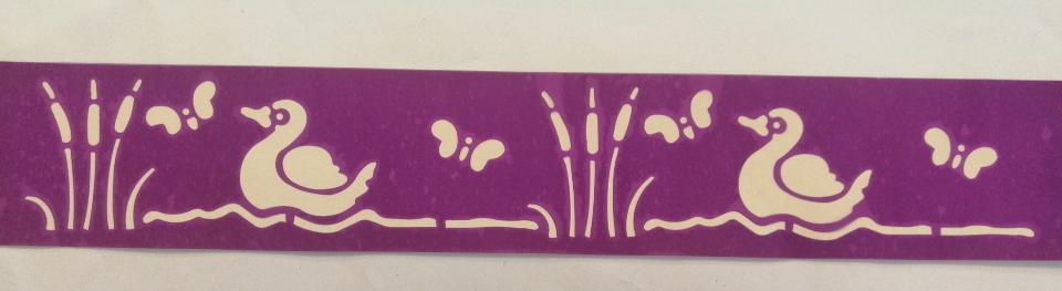 Stencil decoro papere e farfalle brico 67 x 11 cm