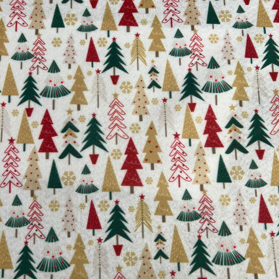 Pannolenci fondo bianco con decori alberi natale stilizzati Spessore 1 mm arti e grafica 90 x 100 cm