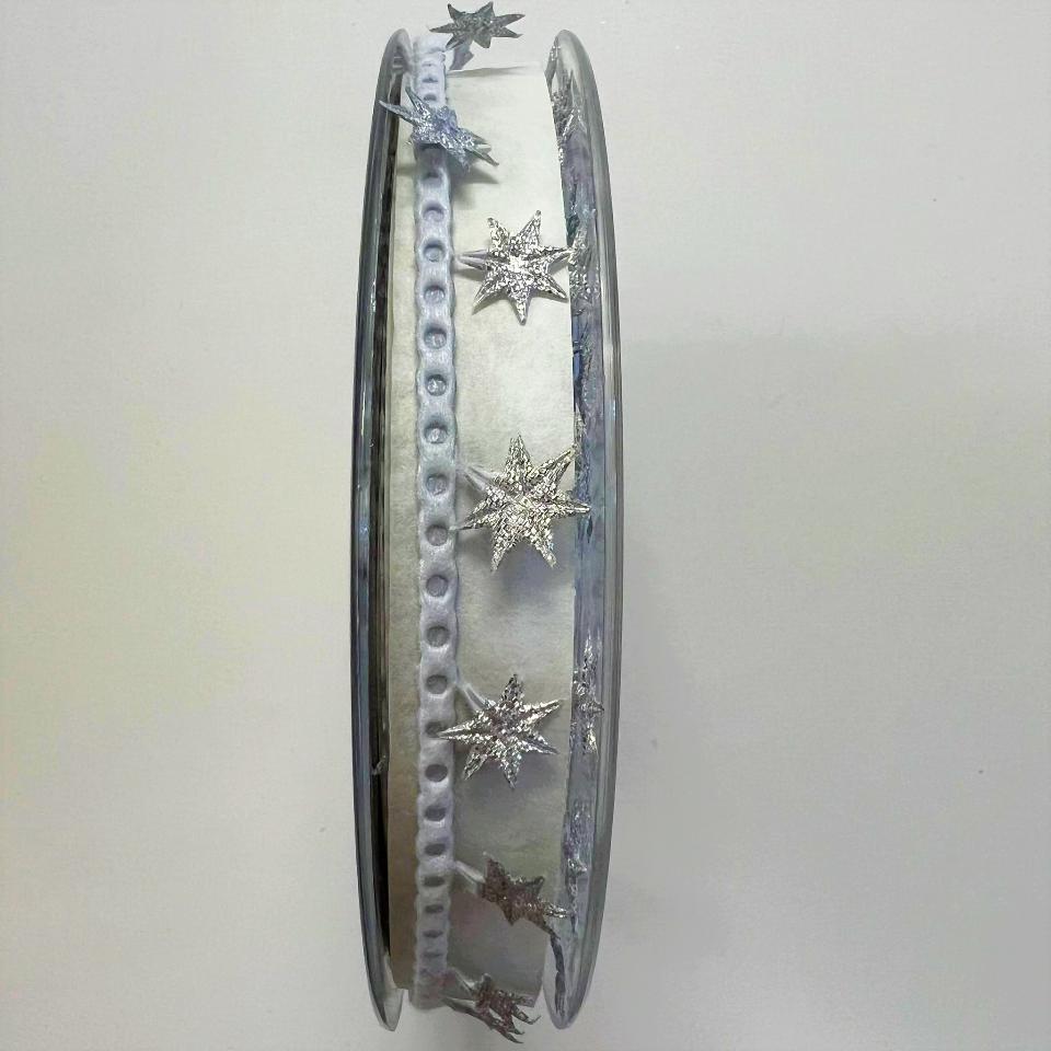 nastro colore argento con stelle GoldiDecor 15 mm x 1 metro