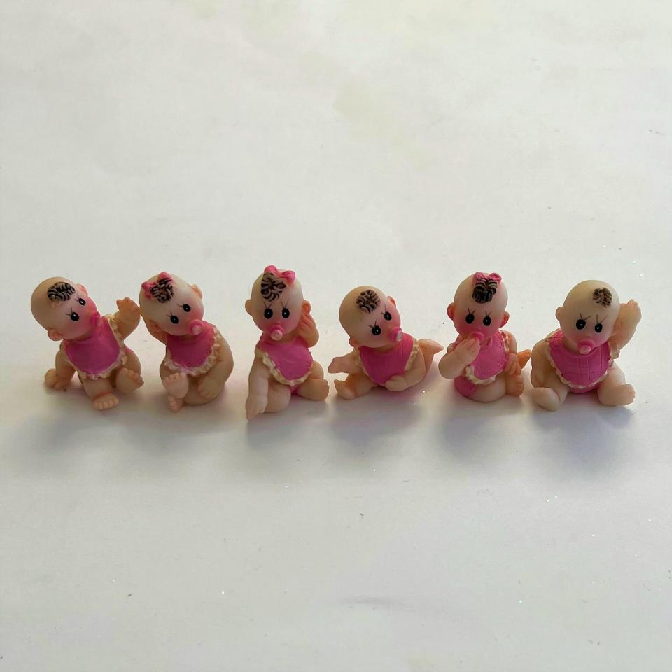 decorazione bambine con ciucci e bavetti rayher polyresina 3,5cm confezione 6pezzi