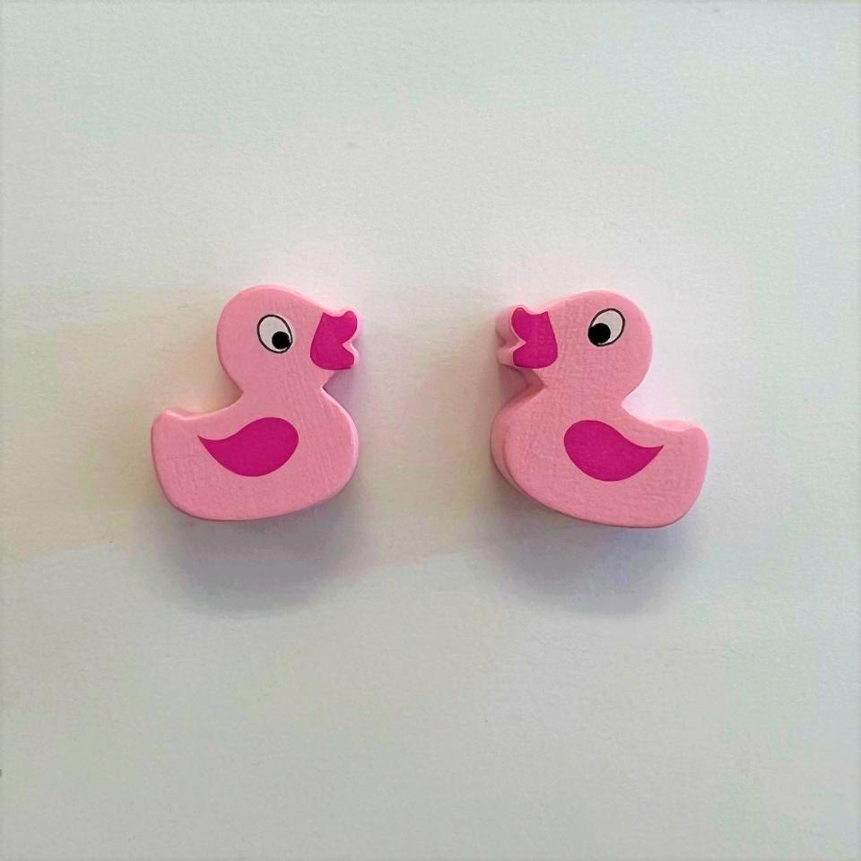 paperelle di legno con foro passante colore rosa hobby fun busta da 2 pezzi  2 cm