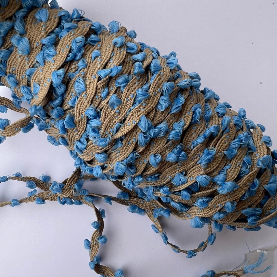 Passamaneria color corda in cotone con piccole nappine celesti Stafil 10mm x 1 mt