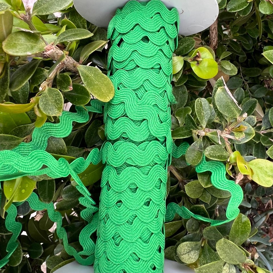 bordura zig zag verde Stafil 10mm x 5 mt