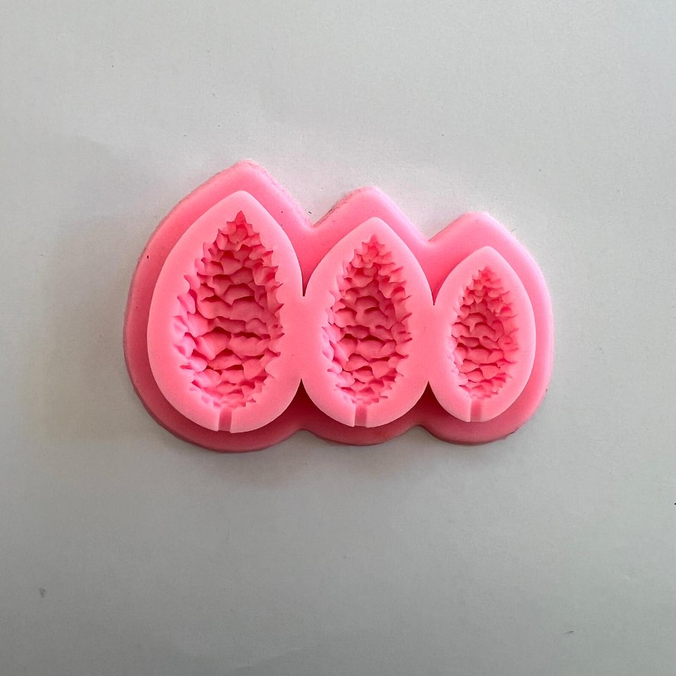 Stampo in silicone pigne(composto da tre pigne arti e grafica 25mmx45mm/ 20mmx40mm/  15mmx30mm