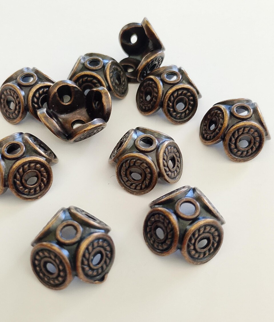 Coppetta forata colore ottone mm20 Free Bigiotteria busta da 10pezzi