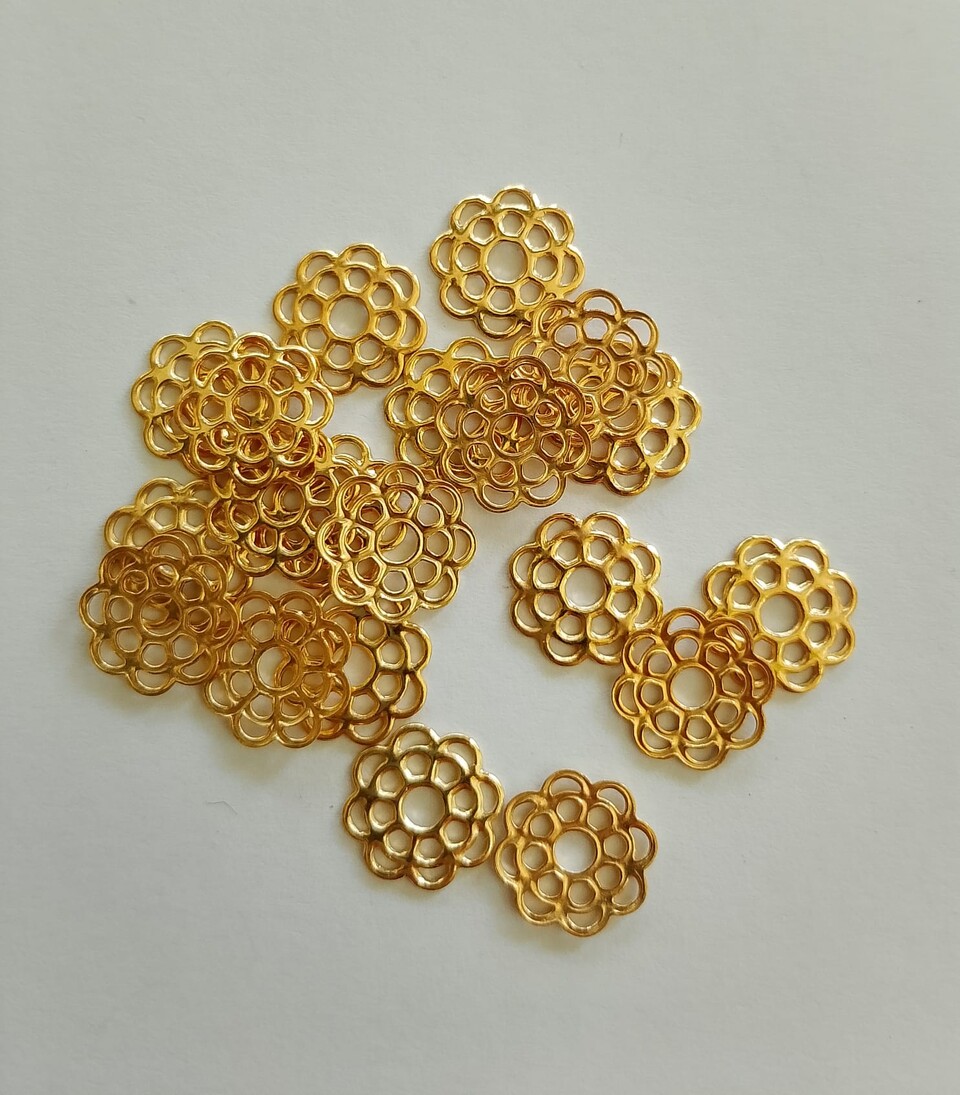 fiori per charms colore oro diametro 10mm menoni (busta da 20 pezzi )
