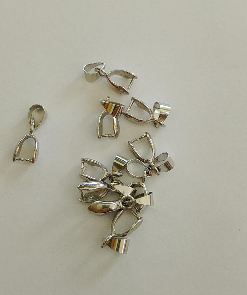 ciondolo per collana color titanio 16 mm menoni busta da 10 pezzi