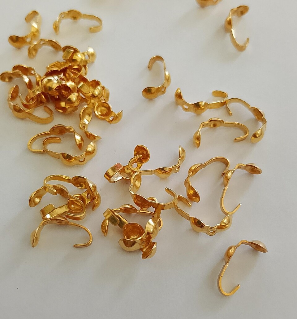 coppetta per filo colore oro 8mm menoni busta da 40 pezzi
