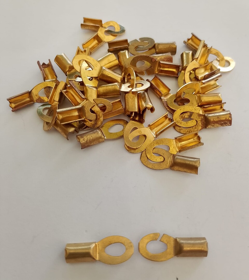 chiusure per collane ottone non galvanizzato 40 mm menoni busta da 20 coppie