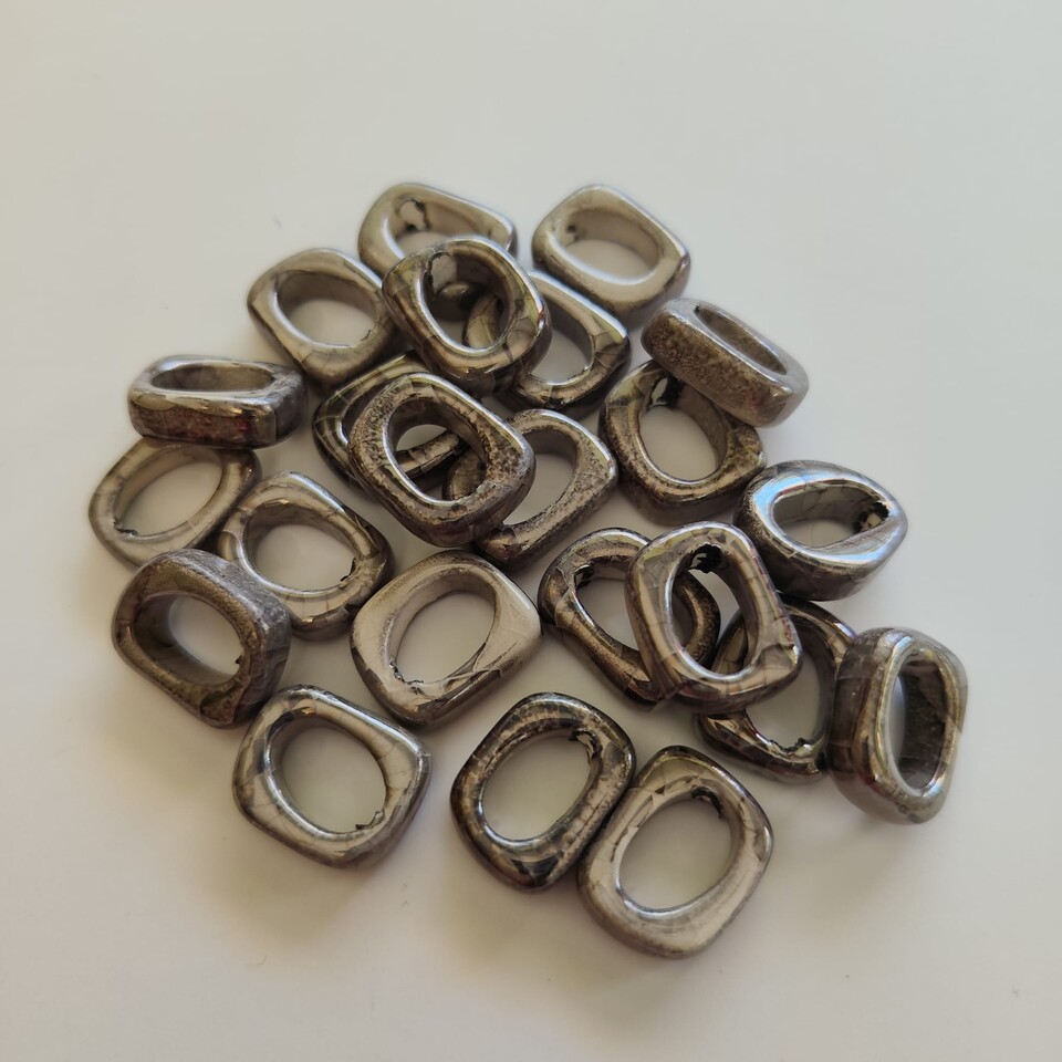 anello  in ceramica colore grigio 25 mm x 20 mm nikolis group busta da10 pezzi