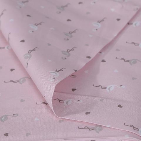 stoffa cotone tinta rosa con fenicotteri e cuori grigi e bianchi stafil altezza 140 x 50 cm