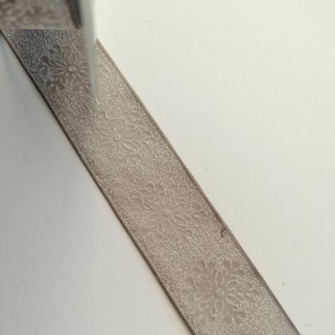 nastro tortora con fiocchi neve goldina 25 mm x 1 mt