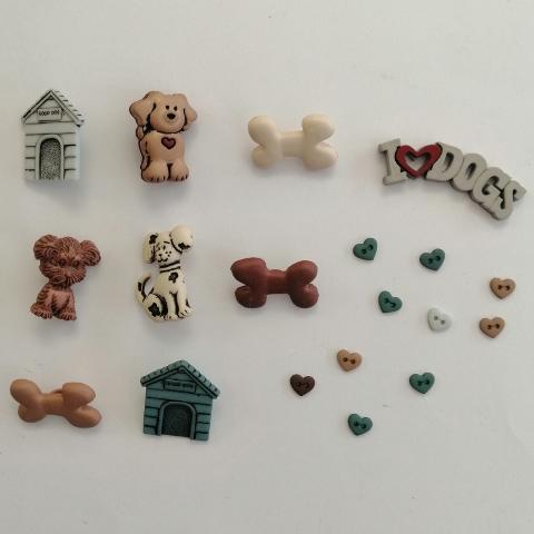 Bottoni decorativi in resina  a forma di cani stafil busta da 19 pezzi di  2 cm