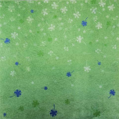 Feltro stampato verde chiaro con fiori stamperia 30x30