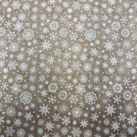 Feltro stampato beige con fiocchi di neve bianchi stafil 30x40cm