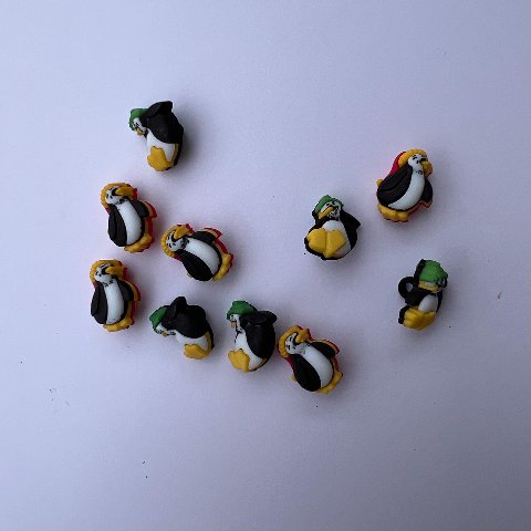 Bottoni decorativi pinguini natalizi (busta da 10 pezzi) button galore & home 2cm