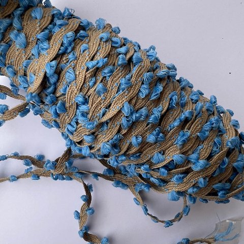 Passamaneria color corda in cotone con piccole nappine celesti Stafil 10mm x 1 mt