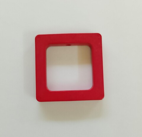 Quadrato in resina rosso  38 x 38 mm mabel busta da 5 pezzi