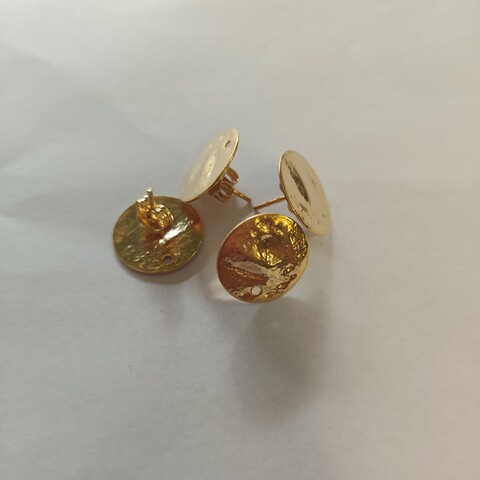 Confezione Orecchini  perno con bottone martellato colore oro mm15 menoni busta da 2 coppie