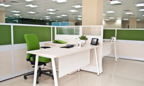 Realizzazione di arredamento per uffici