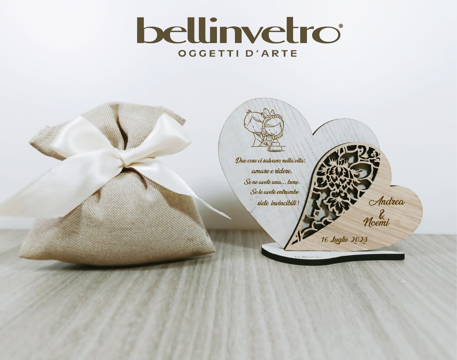 Bomboniera per matrimonio a forma di cuore in legno BELLINVETRO VR 199
