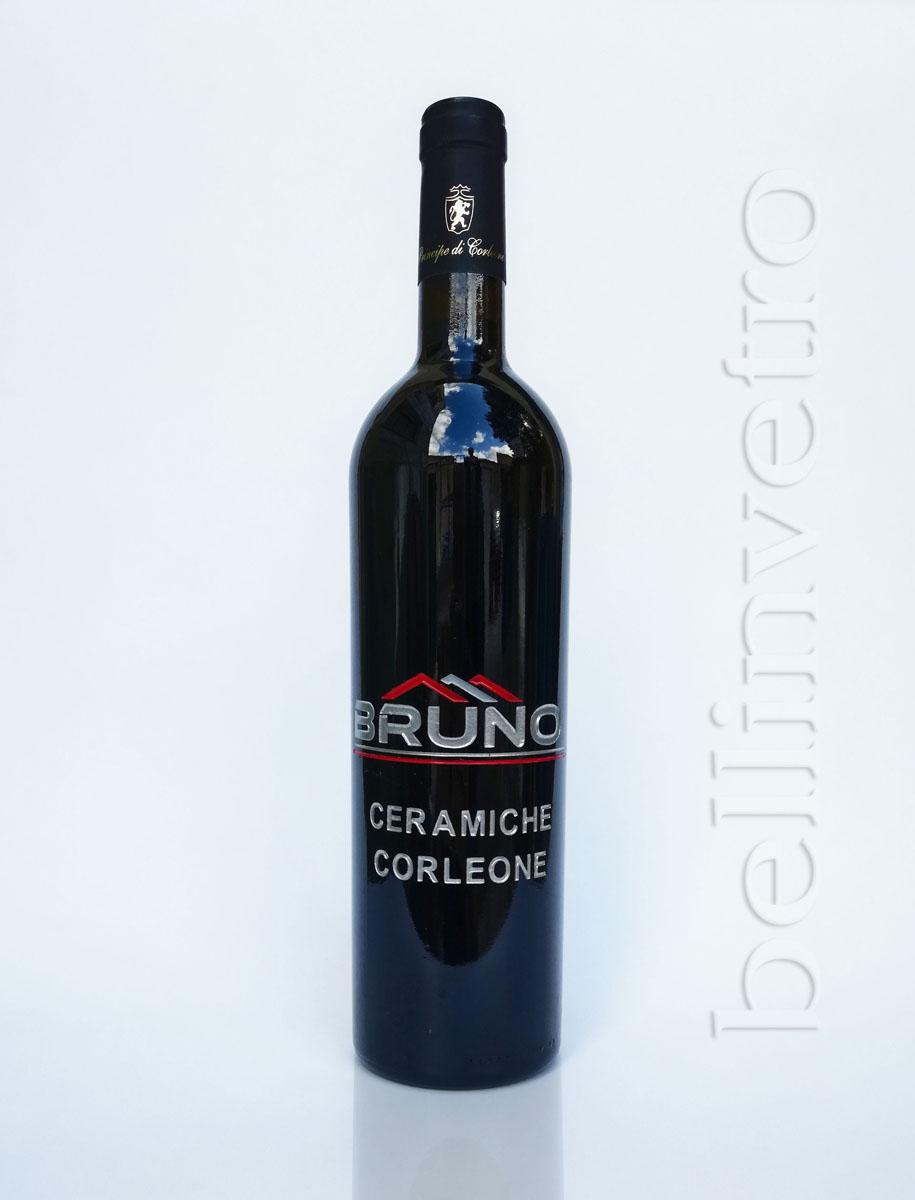 Bottiglia incisa e dipinta a mano regalo aziendale VINO CANTINE PAOLINI 13