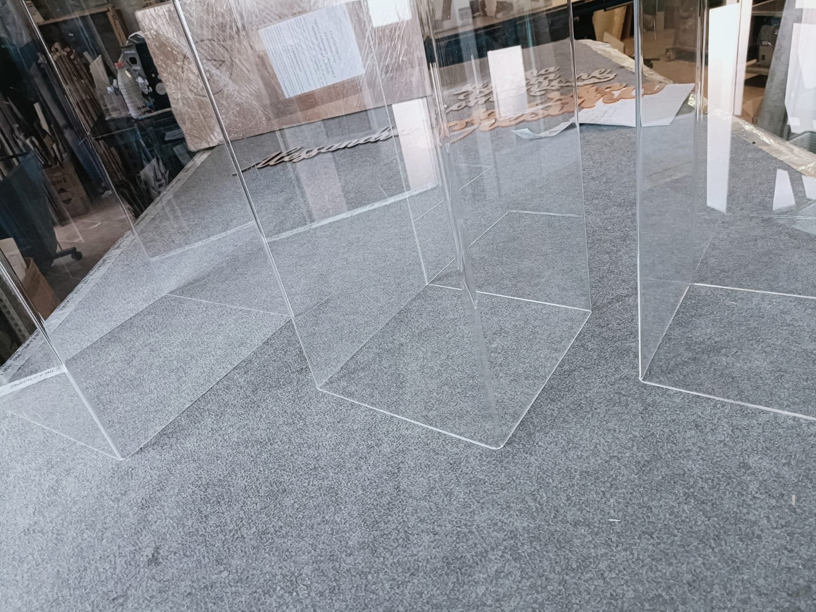 Teche | alzatine | cubi in plexiglass trasparente - MISURE ASSORTITE - BELLINVETRO TERMOPIEGATE