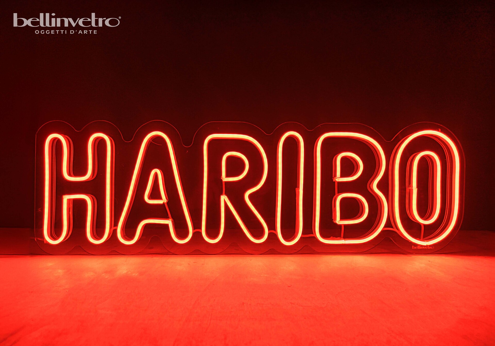 Insegna a neon HARIBO - loghi aziendali BELLINVETRO VR 371