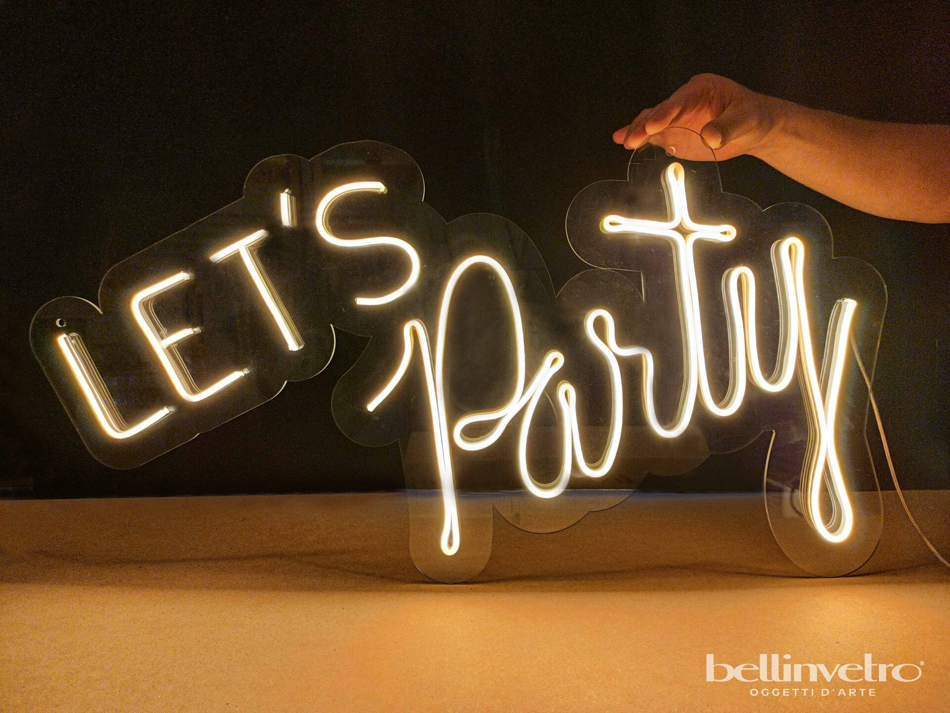 Scritta neon - LET'S Party monocolore o RGB da parete BELLINVETRO VR 320