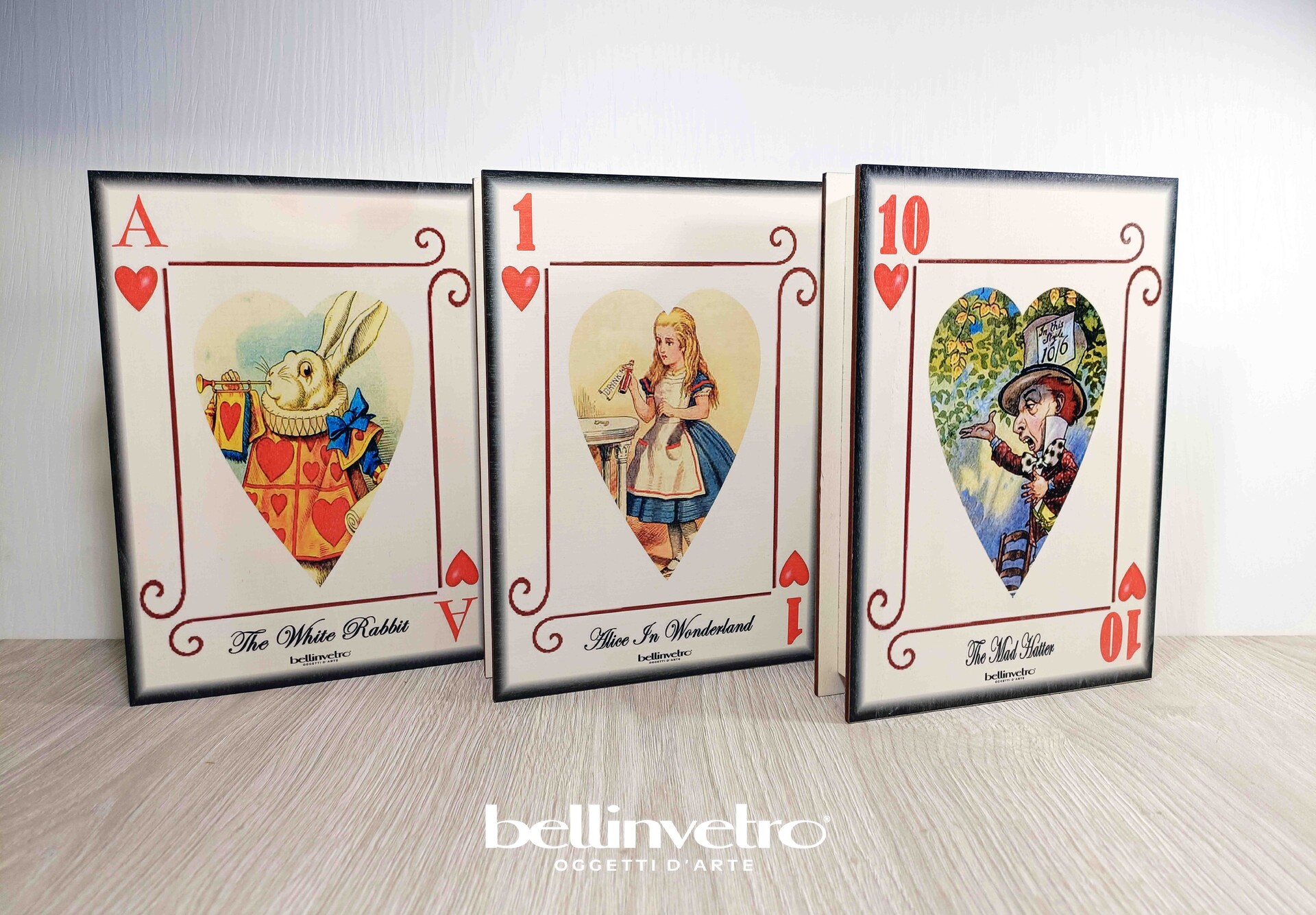COFANETTO| SCATOLA LEGNO CON STAMPA CARTA ALICE NEL PAESE DELLE MERAVIGLIE BELLINVETRO UV-VR 424