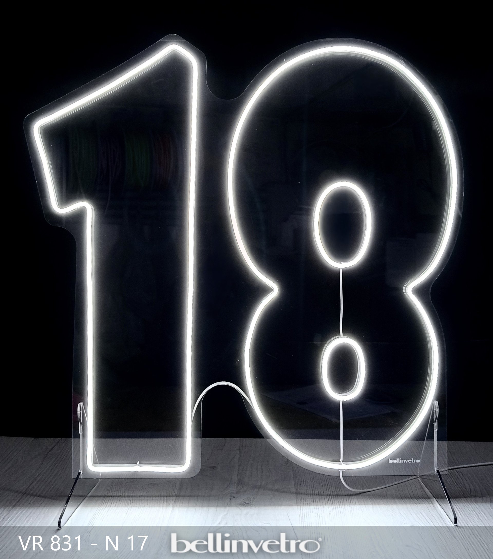 Numeri neon led doppi uniti personalizzabili - monocolore o RGB da parete | d'appoggio BELLINVETRO VR 831