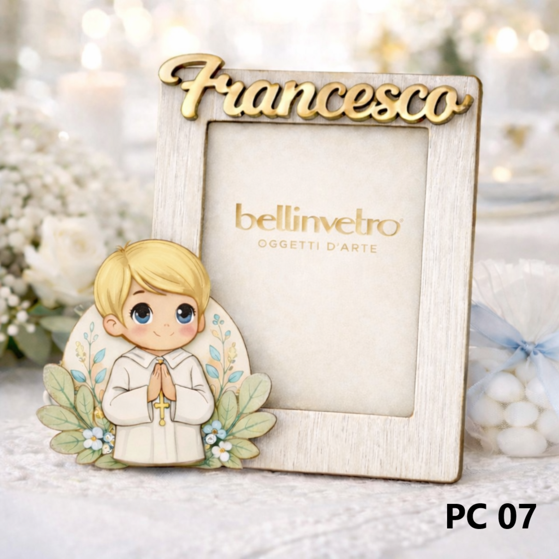 Portafoto personalizzato in legno con nome in plexiglass e personaggio "Comunione" BELLINVETRO VR-UV 1524