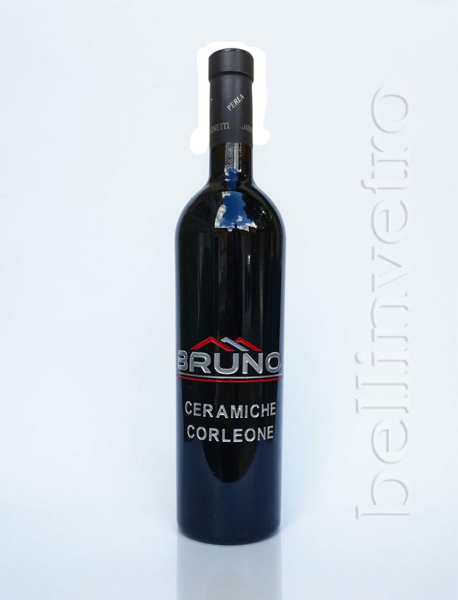 Bottiglia incisa e dipinta a mano regalo aziendale VINO CANTINE PAOLINI 13