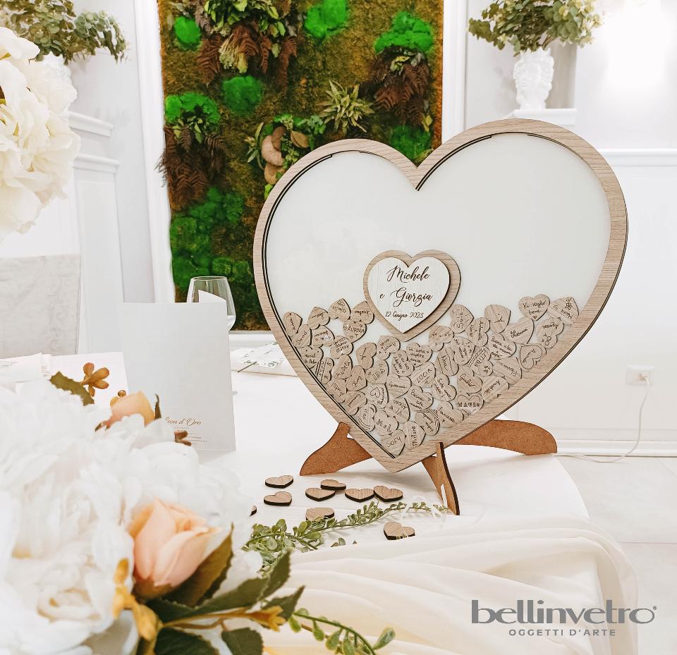 Libro degli ospiti  a forma di cuore in legno e plexiglass personalizzabile BELLINVETRO VR 156