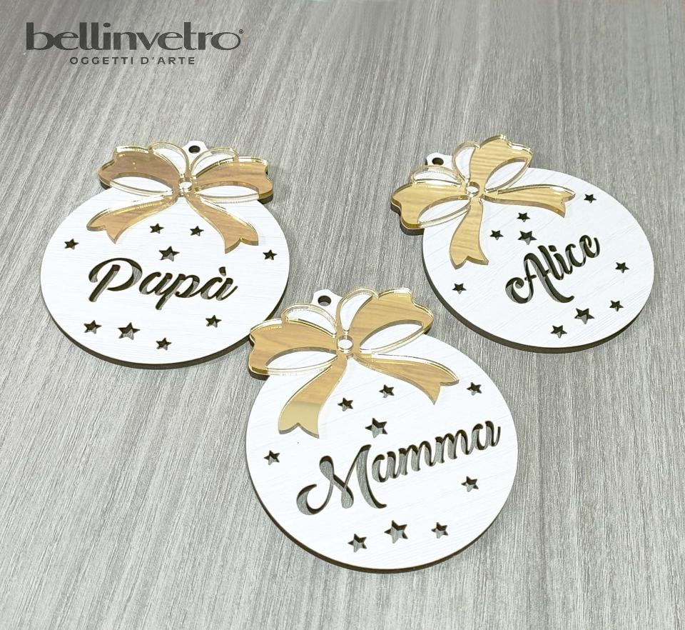 Pallina natalizia in legno personalizzata  con fiocco a rilievo BELLINVETRO VR 63 A-B-C FL 01 + SP ORO