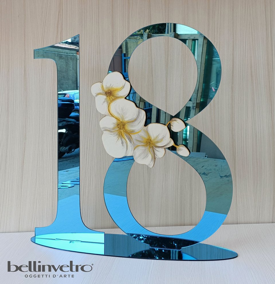 Numero personalizzabile in plexiglass specchiato con decoro floreale BELLINVETRO VR 422
