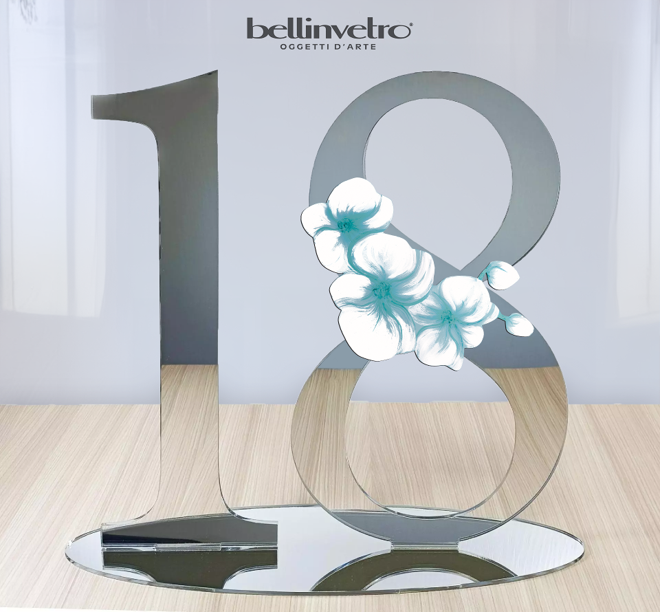 Numero personalizzabile in plexiglass specchiato con decoro floreale BELLINVETRO VR 422