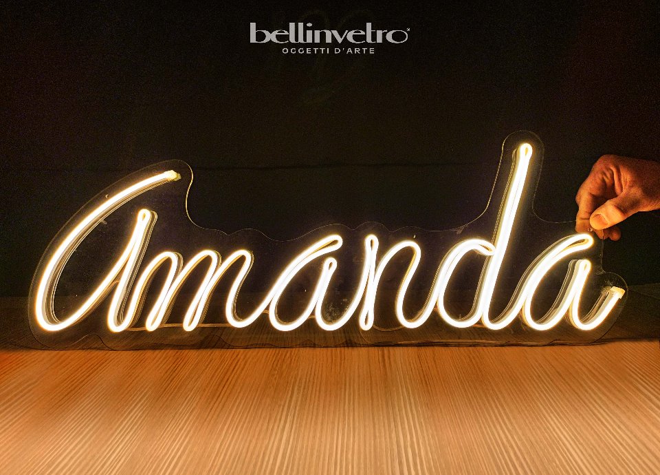 NOMI a neon led personalizzabili monocolore o RGB BELLINVETRO VR 318