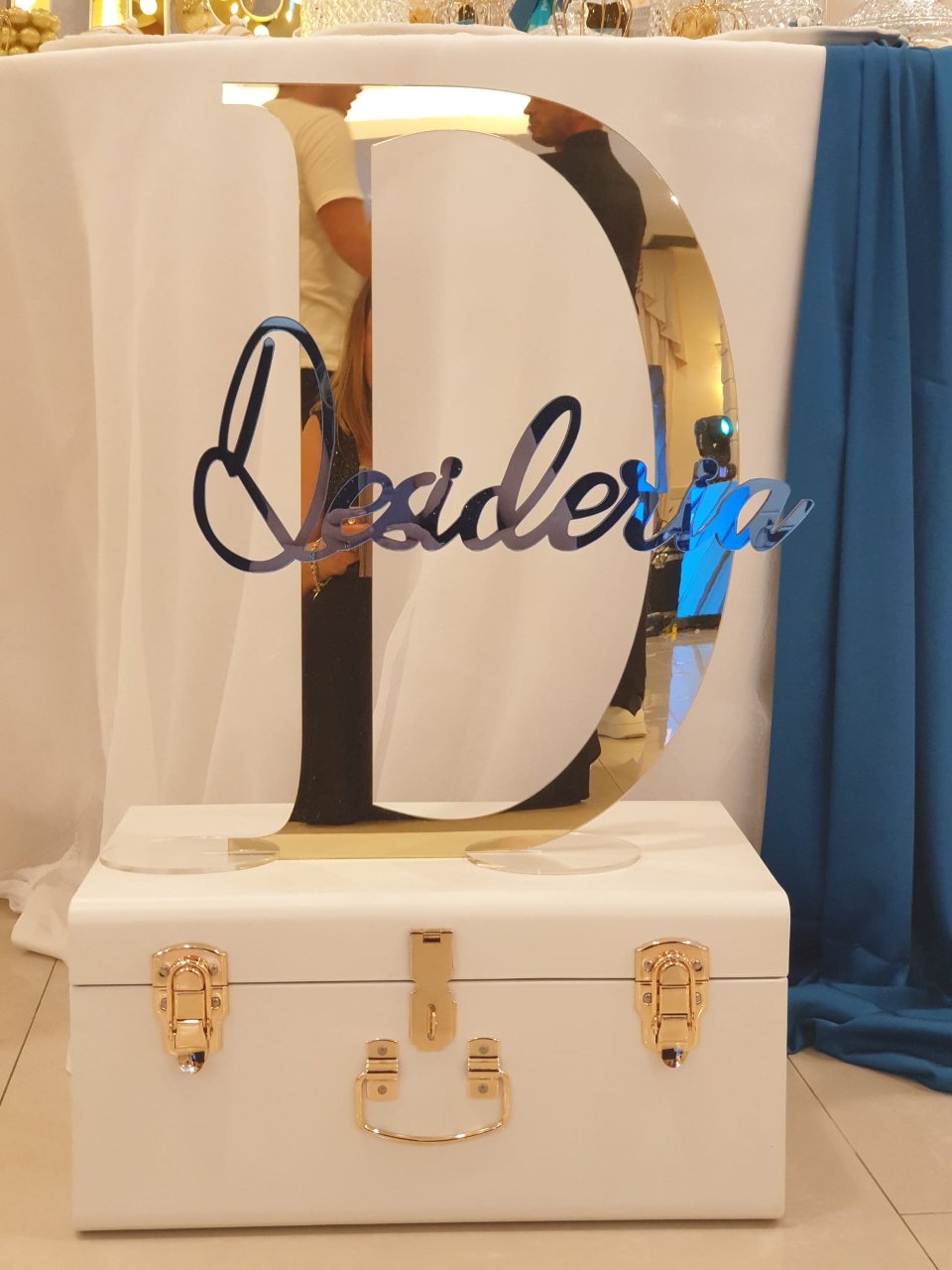 Iniziali in plexiglass con nomi personalizzati BELLINVETRO VR 146
