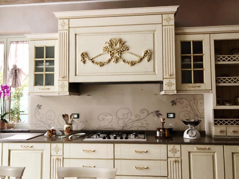 Paraschizzi cucina in vetro laccato 5 mm trasparente extrachiaro temperato BELLINVETRO