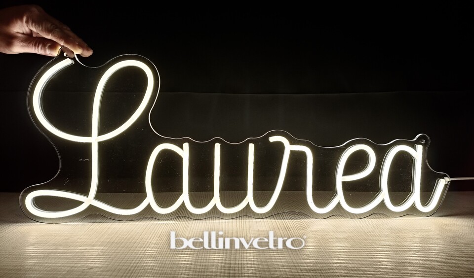 Scritta neon LED INCASSATO - Laurea monocolore da parete BELLINVETRO VR 1359