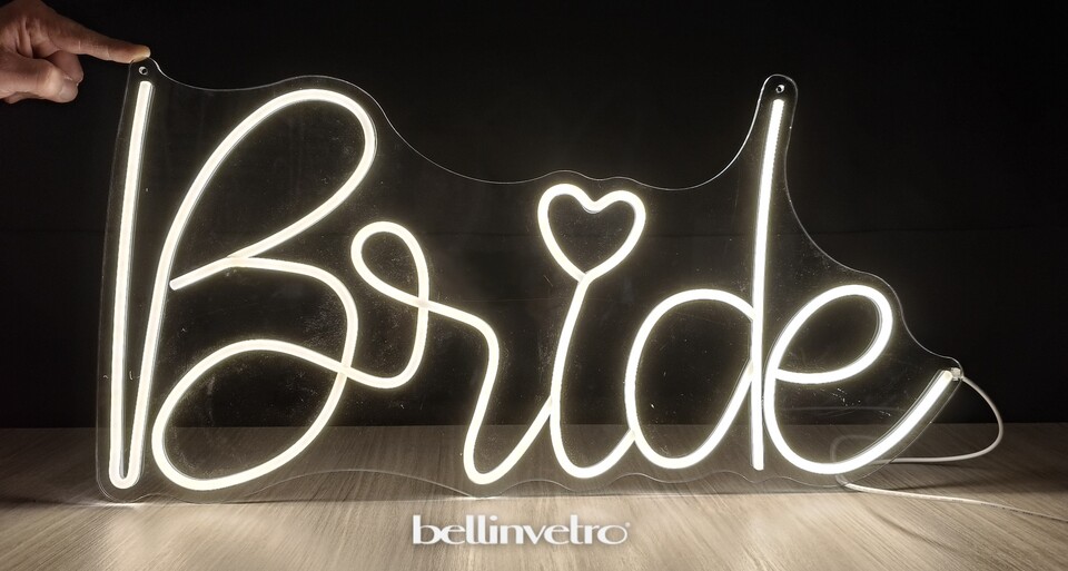 Scritta neon LED INCASSATO - Bride monocolore da parete BELLINVETRO VR 1078